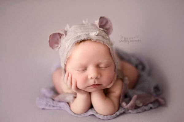 View the blog of recent portrait sessions of newborns, children, and families photographed by Shelley Barrett Photography in and around Birmingham, Alabama.