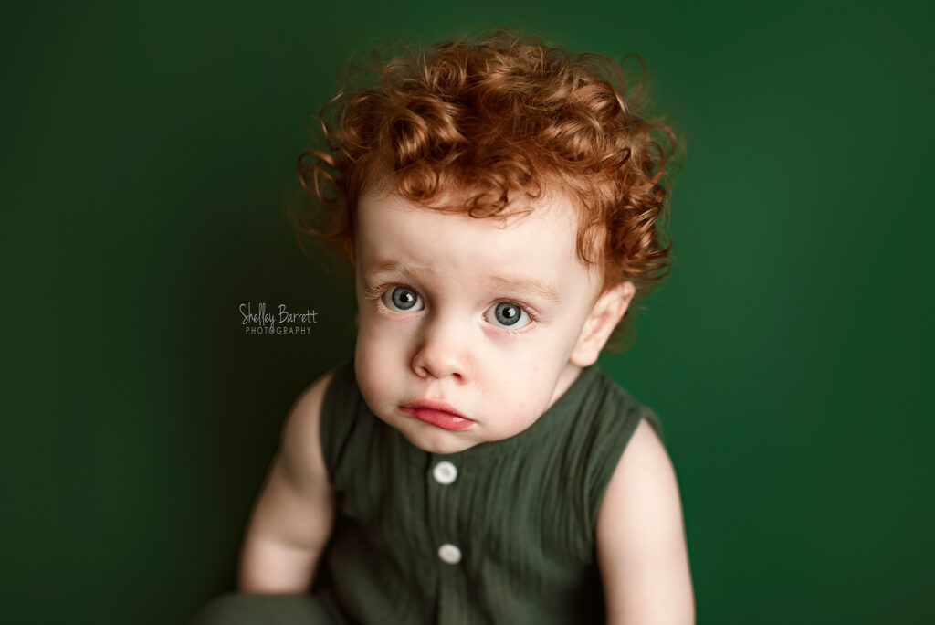 Shelley Barrett Photography Pensacola Pace Navarre Beach Mobile Fort Walton Milton Robertsdale Brewton Alabama Florida Cake Smash Birthday Photographer Portraits